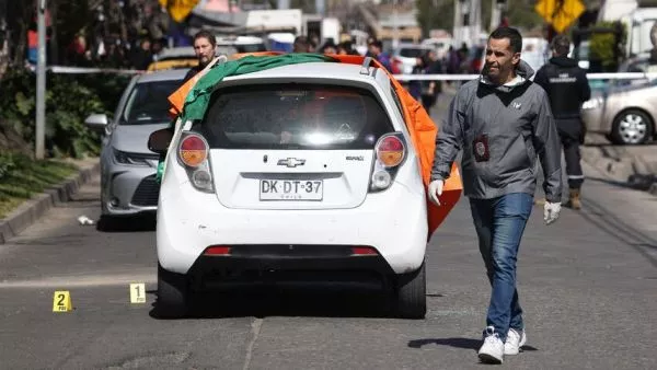 Hombre fue asesinado a un costado de feria libre en Peñalolén