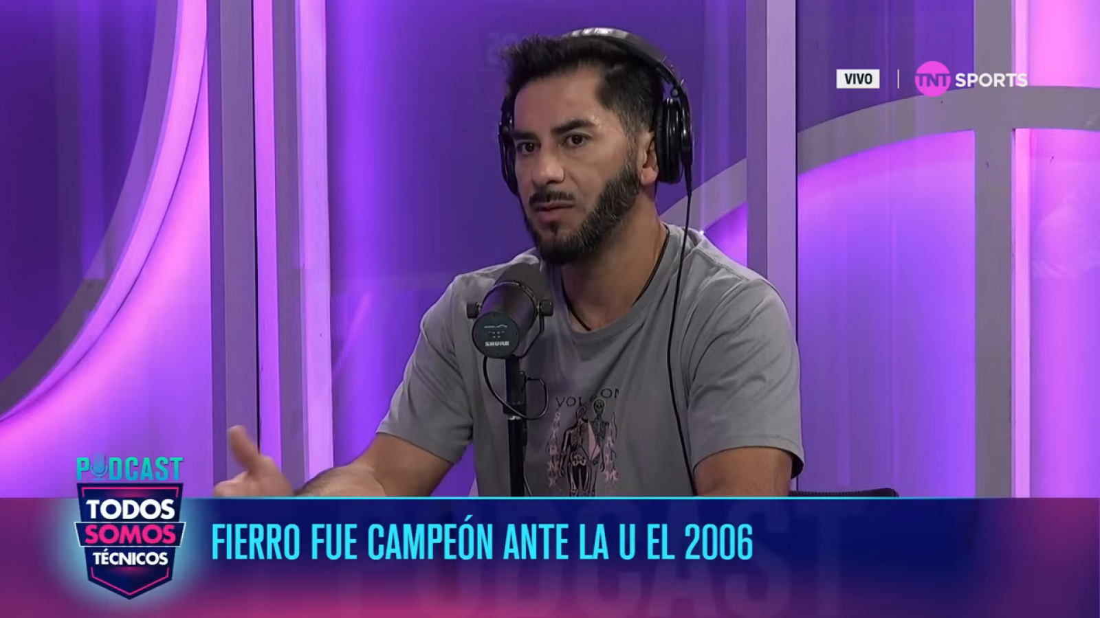Johnny Herrera, ex arquero de Universidad de Chile, participando en el podcast de "Todos Somos Técnicos" de TNT Sports