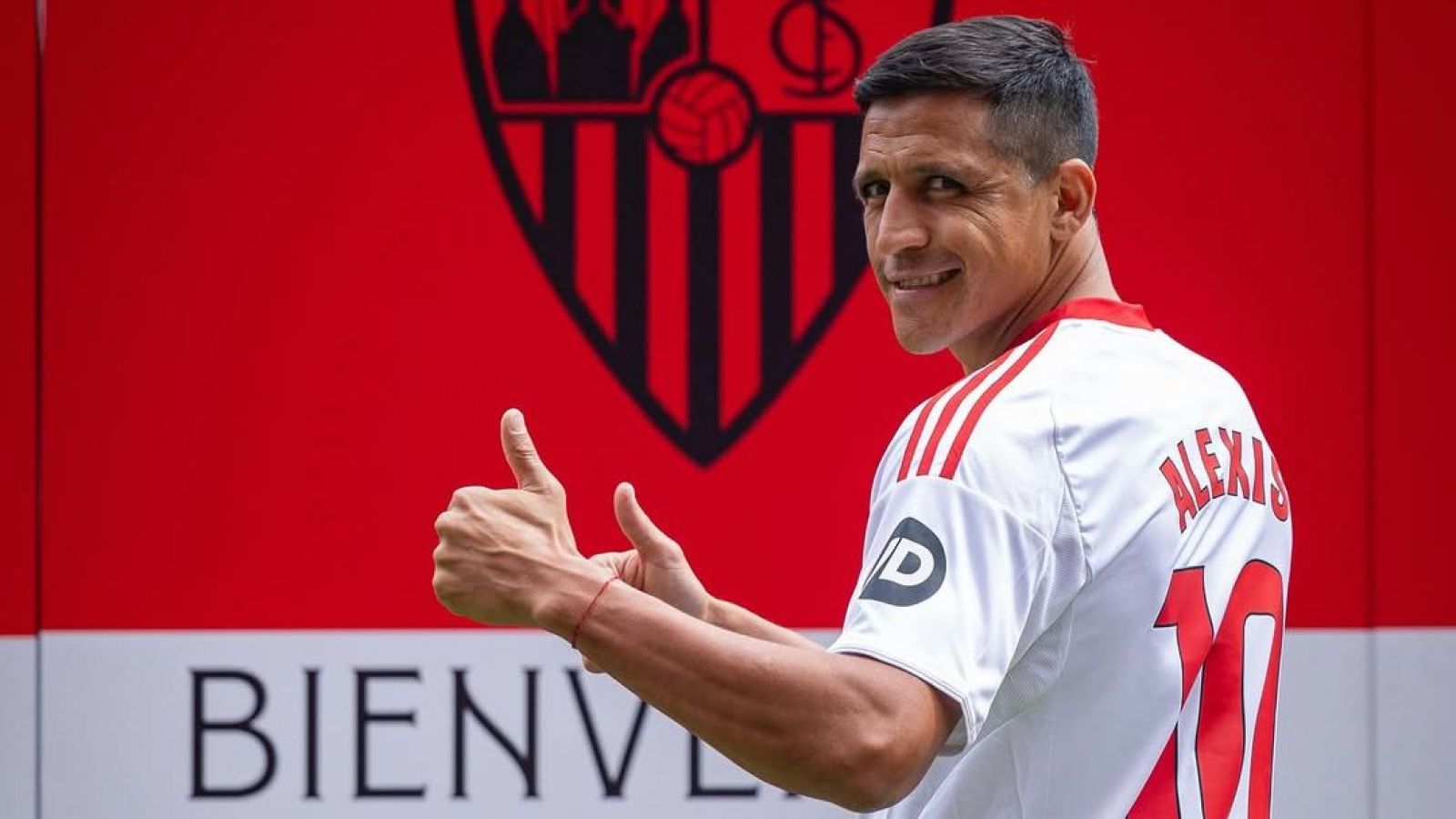 Alexis Sánchez podría debutar con Sevilla ante Elche