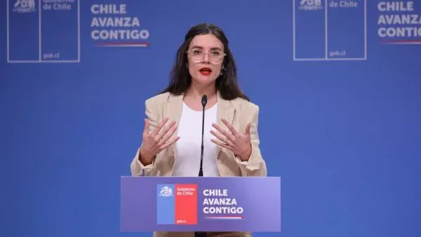 Ministra Camila Vallejo sobre 
