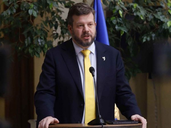 Johannes Kaiser por aborto y eutanasia