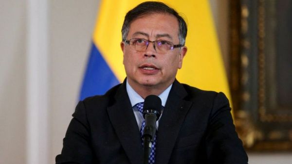Colombia detiene compra de armas a Estados Unidos