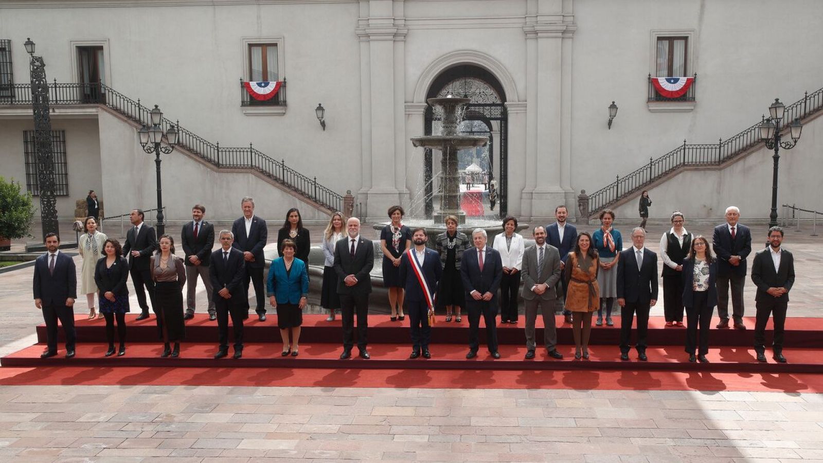 Foto oficial del Presidente Boric