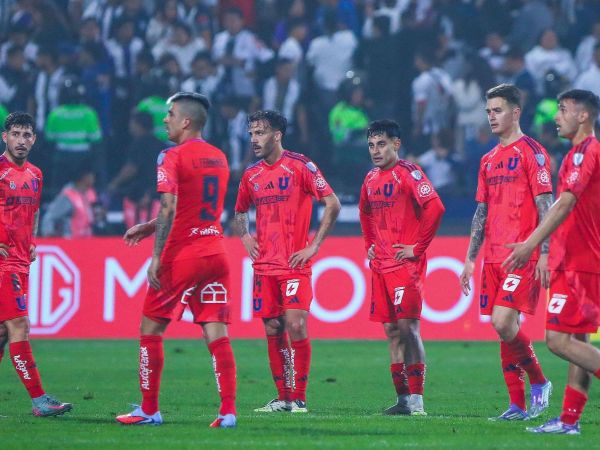 Rodrigo Contreras fue duramente criticado por su desempeño.