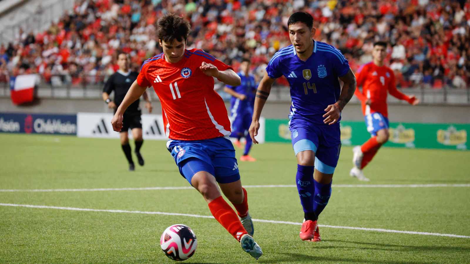 La Selección Chilena Sub 20 disputando un amistoso previo al Mundial Sub 20