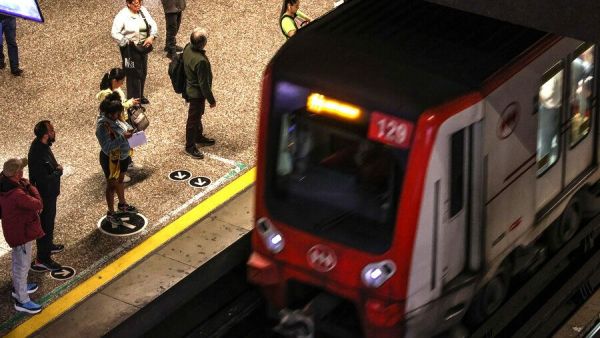 Metro de Santiago normalizó servicio