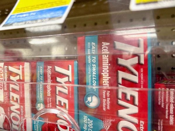 Frasco de paracetamol.