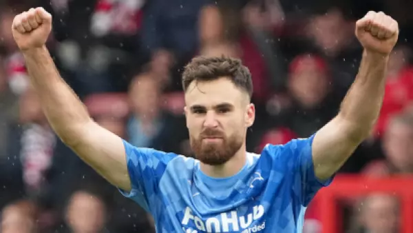 VIDEO: Ben Brereton marca un golazo en la igualdad del Derby County