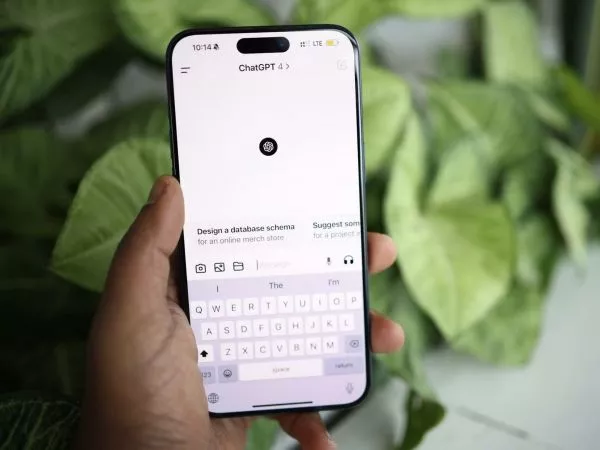 Celular con ChatGPT