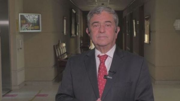 Senador Coloma dardos de Boric a Kast en cadena nacional