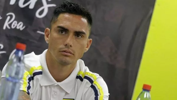 Detienen a ex futbolista Jean Paul Pineda por agresión a pareja