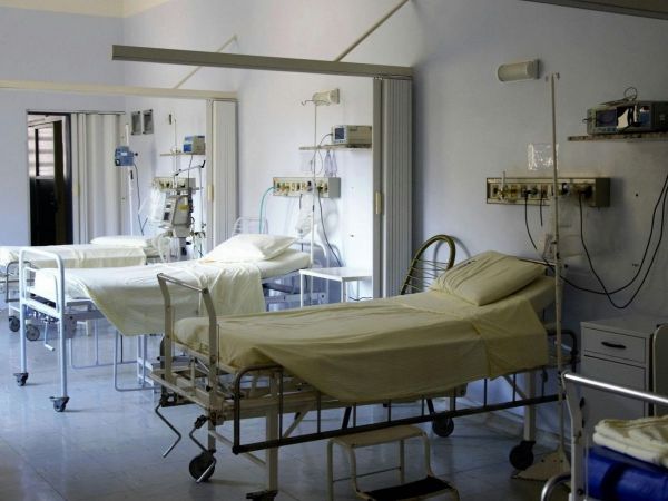 Clínica exigió pagaré a paciente de urgencia. Foto referencial de clínica.