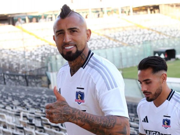 Arturo Vidal en el Estadio Monumental