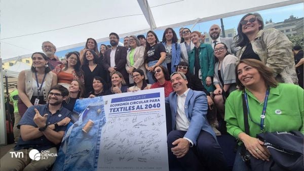 Chile lanza estrategia para reducir desechos textiles al 2040.