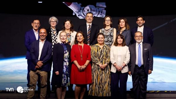 Ceremonia de lanzamiento del Mirador Copernicus en el Cerro San Cristóbal, Santiago, octubre 2025.