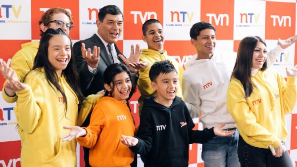 Parisi en Vota por la Niñez