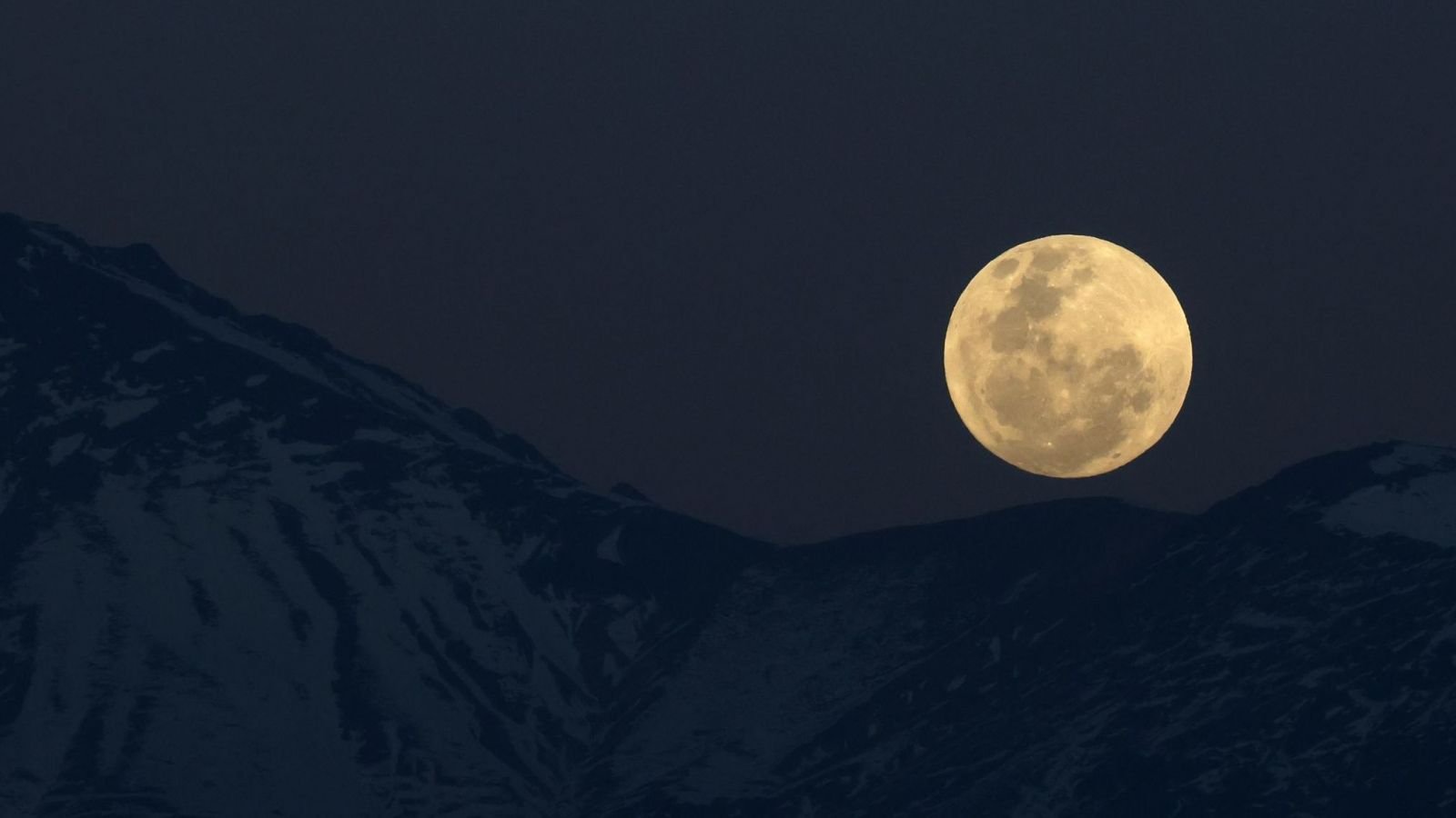 SUPERLUNA