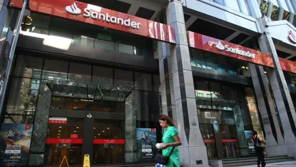Aprueban propuesta de feriado bancario