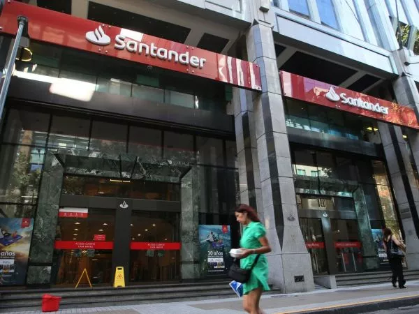 Aprueban propuesta de feriado bancario