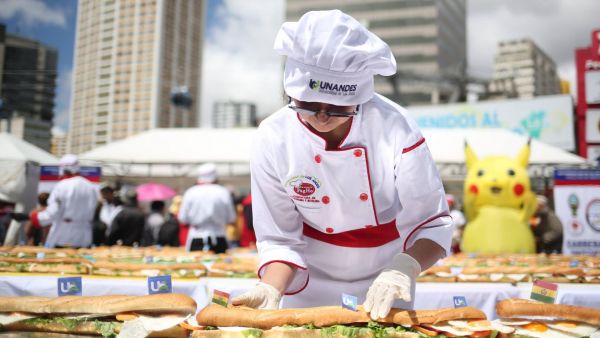 Sándwich de 100 metros en Bolivia
