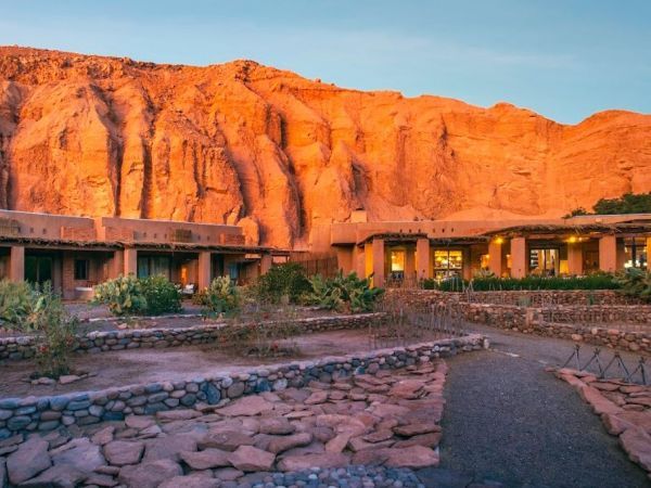 Los 17 hoteles chilenos que obtuvieron la prestigiosa Llave Michelin 2025