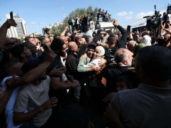 Liberación de rehenes palestinos