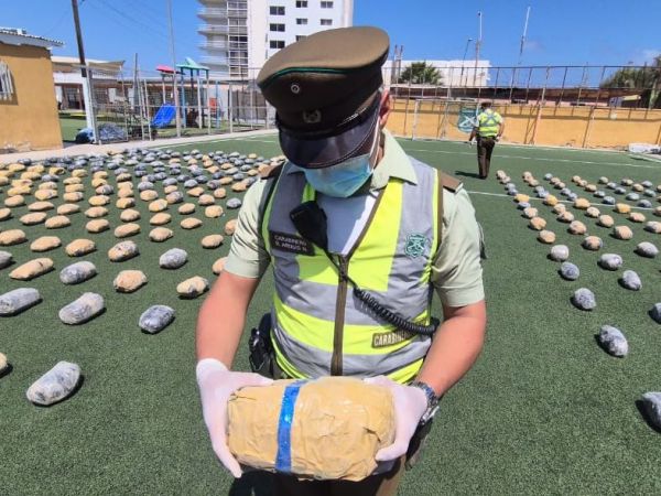Hallazgo de droga en medio del desierto