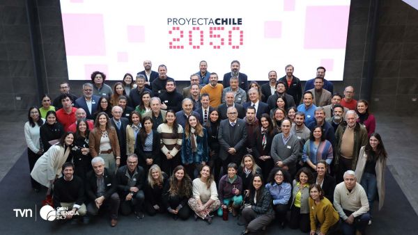 Representantes de Proyecta Chile 2050 presentan propuestas transversales a candidatos presidenciales para construir una visión común del país.
