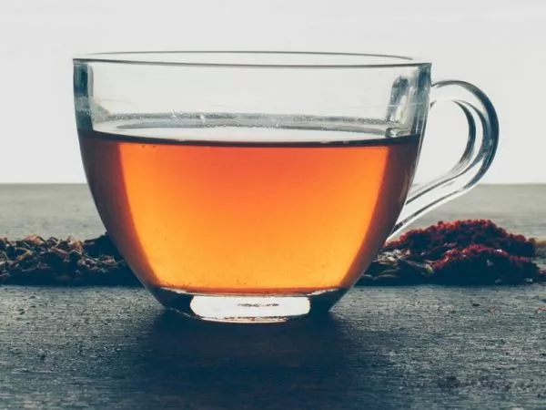 Lo que NO debes echarle al té