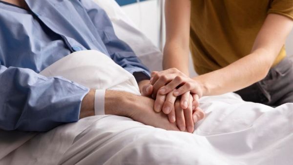 Clínica de Chile contra el cáncer que recibe prestigiosa certificación europea