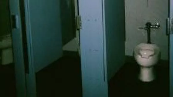 8 de cada 10 reclamos de trabajadores en las empresas son por espacios y baños sucios