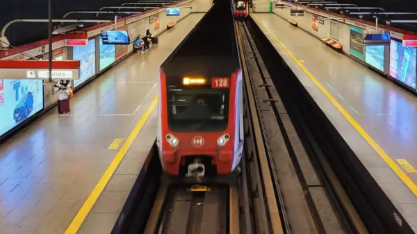 Metro foto referencial