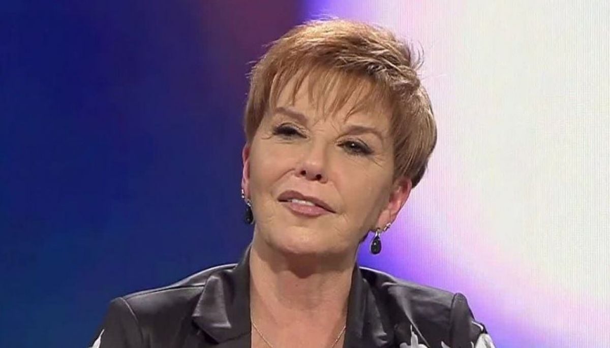 #Nacional 
Forzaron el portón principal: delincuentes ingresaron a vivienda de Paulina Nin y robaron su vehículo
Más detalles ⬇