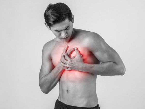 Las señales que diferencian a cada ataque al corazón: