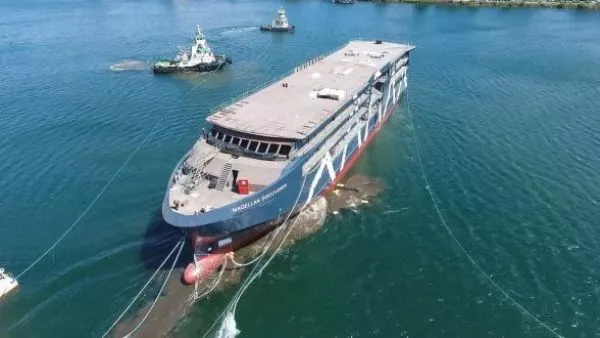 Magellan Discoverer, en Valdivia
