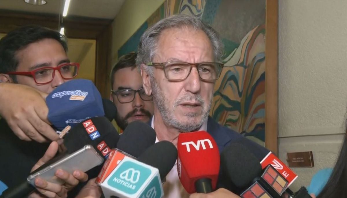 #Nacional 
Ministro García y acuerdo negado por generadoras: “Es irrelevante la palabra que usen, lo importante es que devuelvan la plata” 
Más detalles ⬇