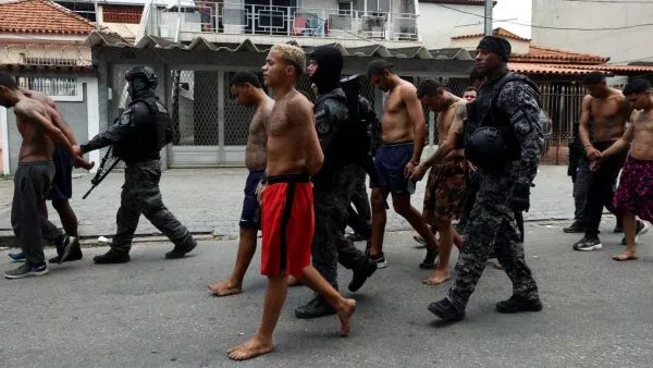 Detenidos tras operativo policial en favelas de Brasil