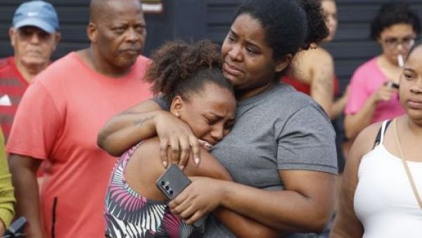 FAVELA RIO DE JANEIRO