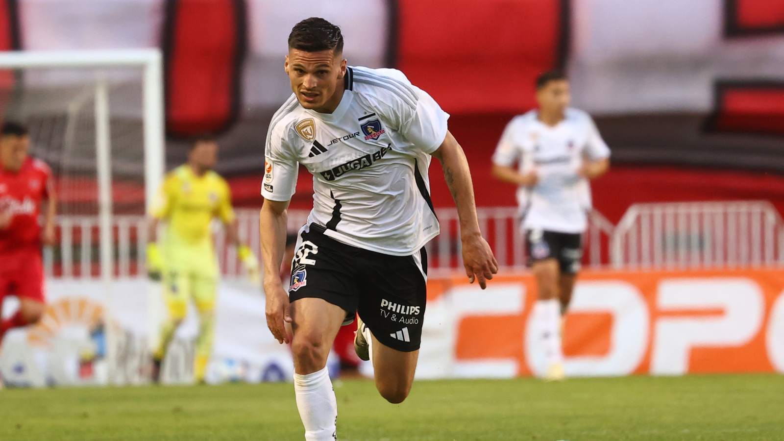 Lucas cepeda jugando ante Ñublense