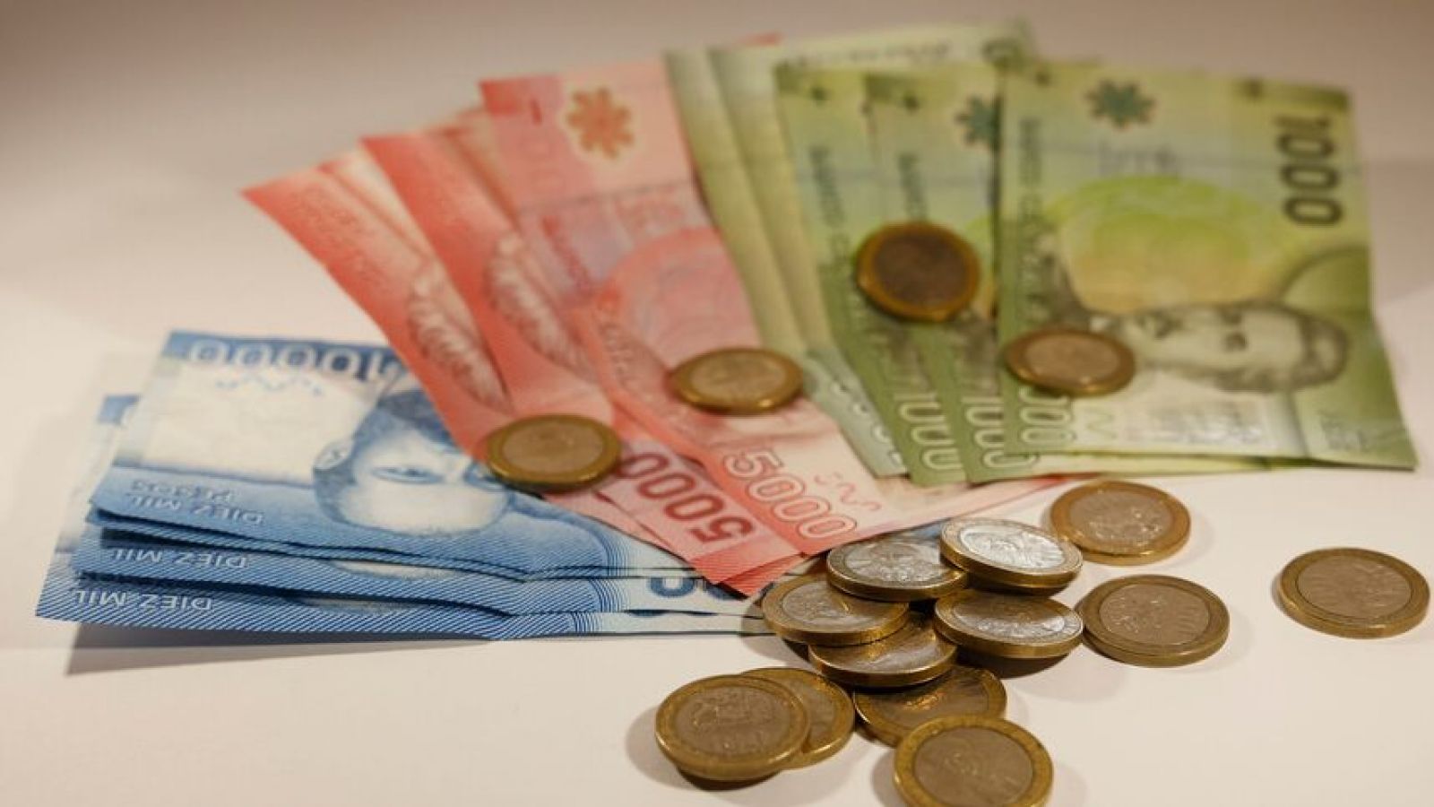 Banco Central: economía chilena creció 3,2% en septiembre