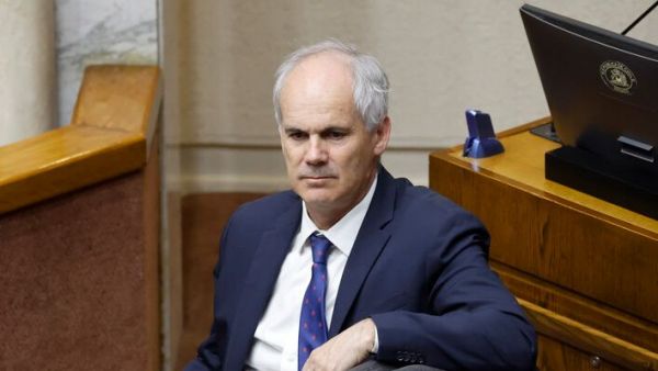 Galilea responde a Grau: 