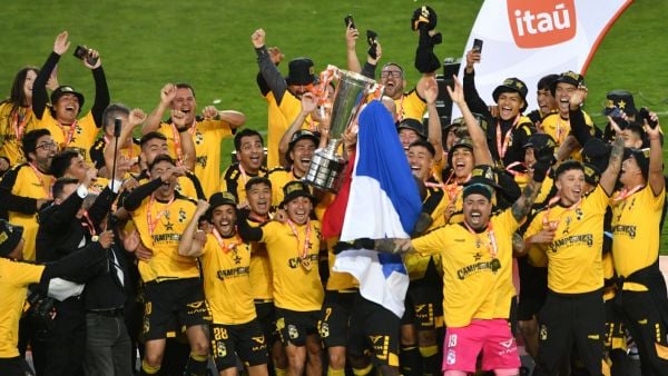 Jugadores de Coquimbo Unido recibirán millonario premio tras ser campeones