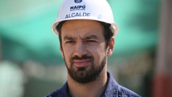 Tomás Vodanovic confirma cierre de campaña de Jara y Kaiser