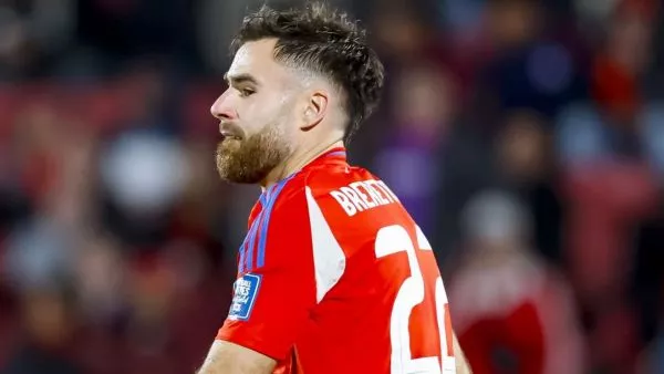 La selección chilena tiene nueva camiseta para la próxima temporada