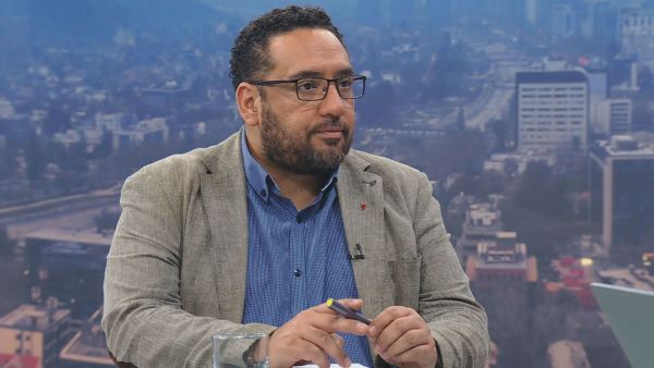 Posible renuncia de Jara al PC 