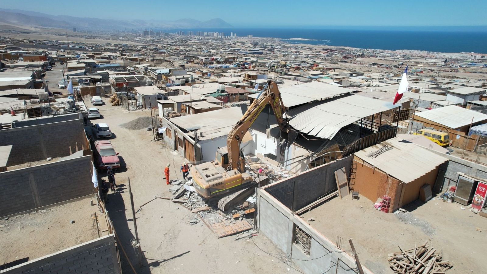 Demolición de narco búnker en Antofagasta