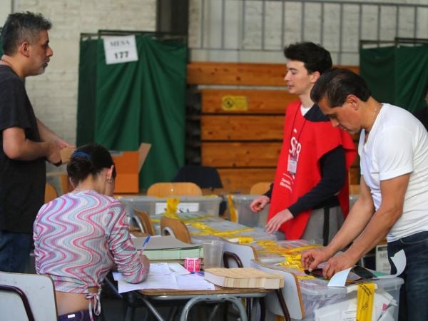 Derecho de trabajadores en elecciones