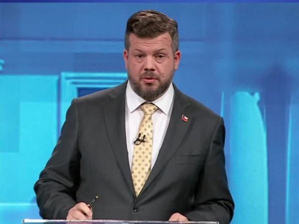 Johannes Kaiser en debate Anatel