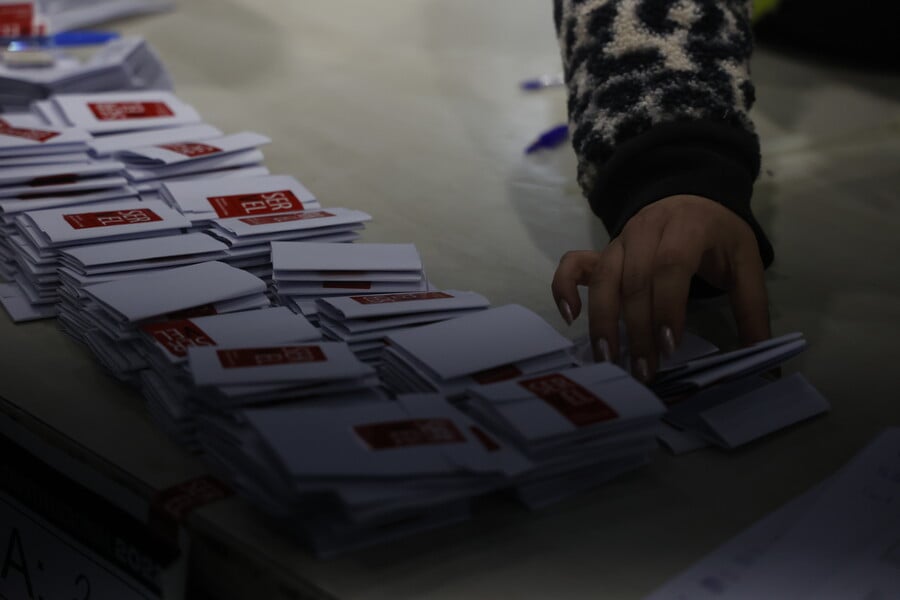 Conteo de votos de un vocal de mesa