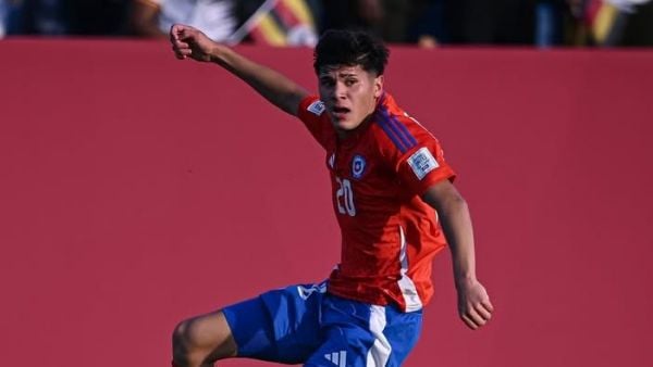 La Roja derrotó a Canadá pero se produjo un cuádruple empate en el grupo K que terminó por sentenciar su eliminación.